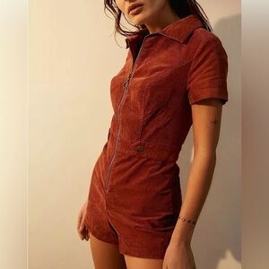 Urban Outfitters Tyson Corduroy Romper Playsuit Rust Orange Zip Up Size S